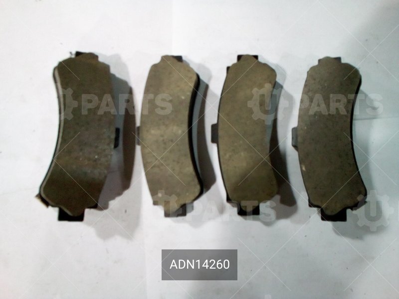 ADN14260 Колодки дисковые задние (OEM 440600M890) 
