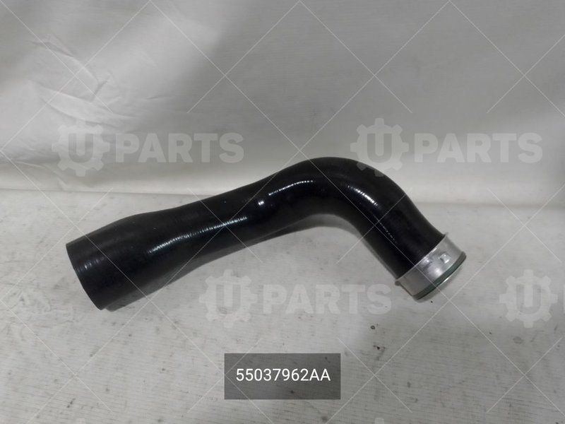55037962AA Патрубок интеркуллера 
