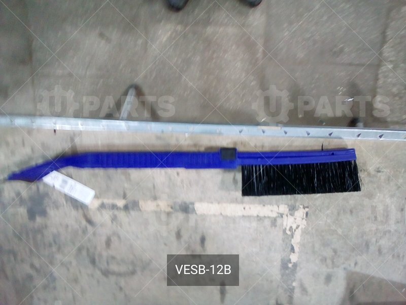 Щетка для снега и льда телескоп. (61-80 см) цв.синий 103317